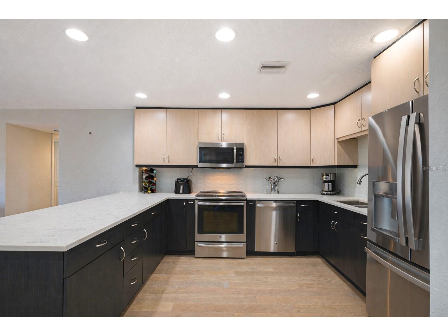 4651 1st Street NE #303 Saint Petersburg FL 33703 TB8488201 image6