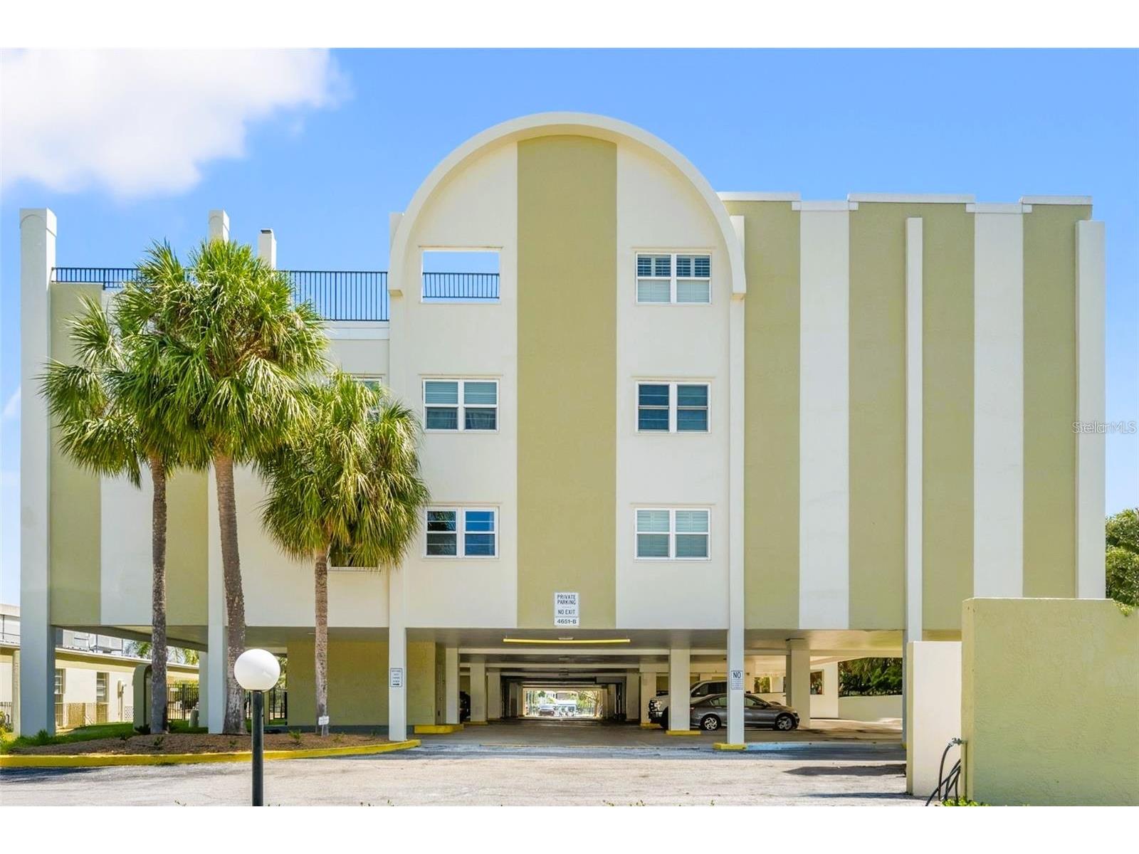 4651 1st Street NE #306 Saint Petersburg FL 33702 TB8495716 image1