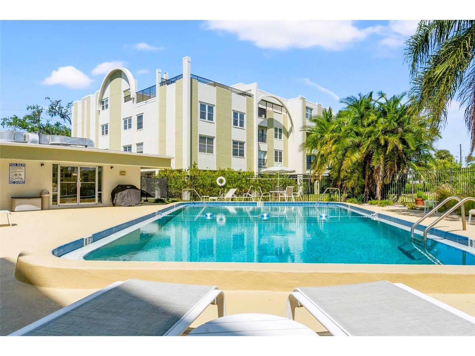 4651 1st Street NE #306 Saint Petersburg FL 33702 TB8495716 image18