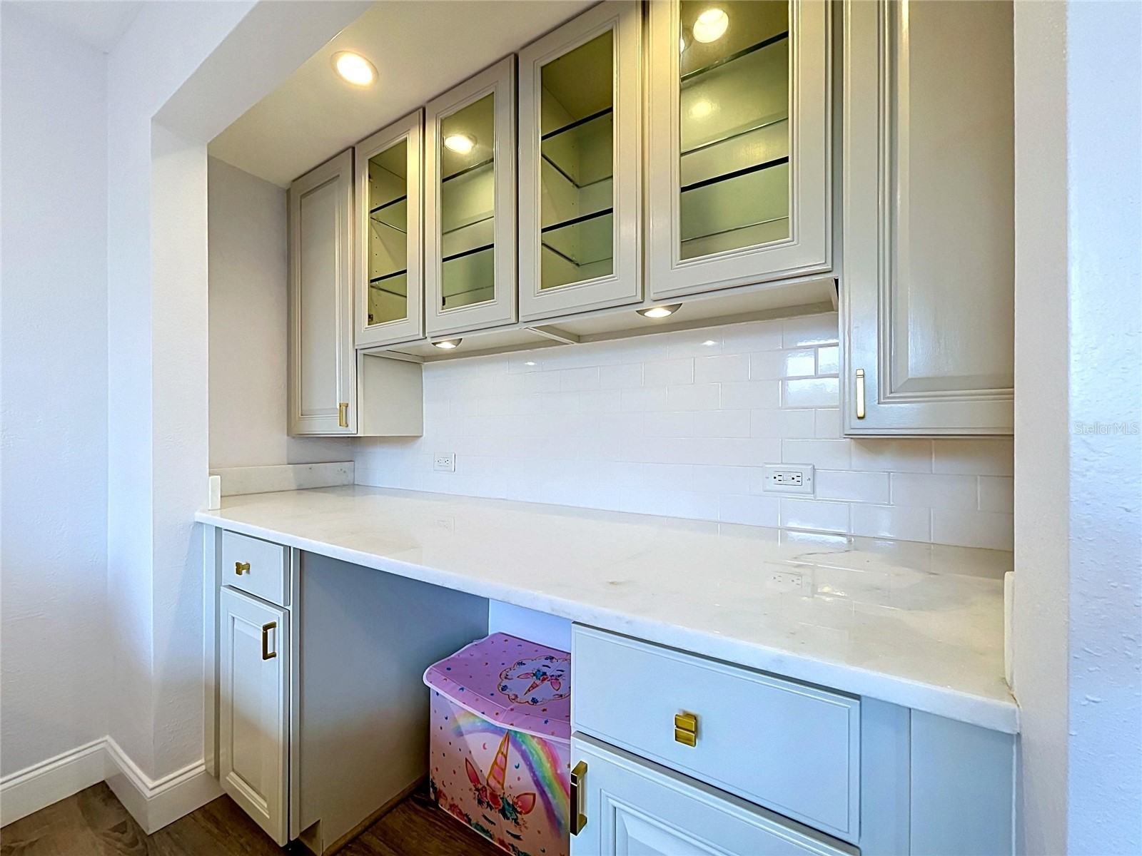 4651 1st Street NE #311 Saint Petersburg FL 33703 TB8513553 image30