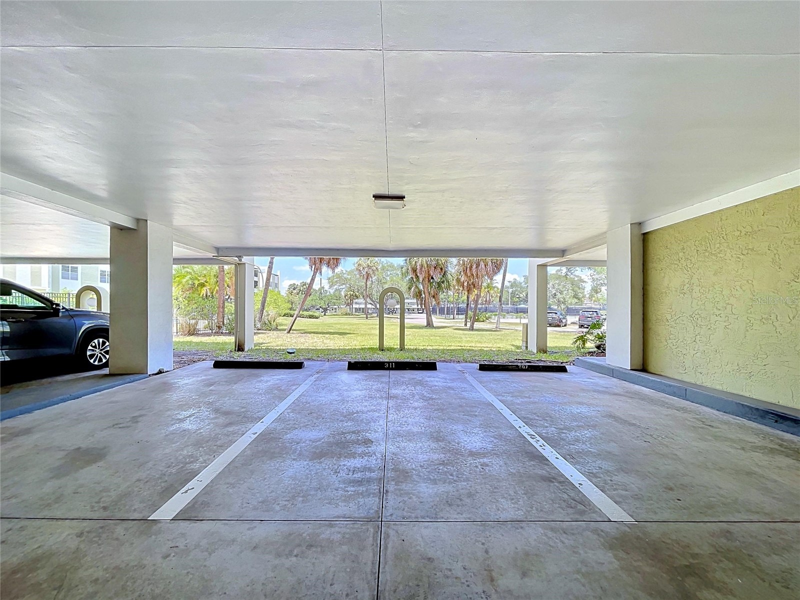 4651 1st Street NE #311 Saint Petersburg FL 33703 TB8513553 image37