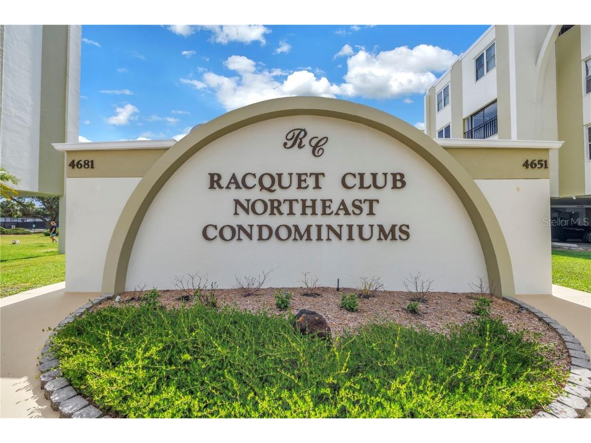 4651 1st Street NE #402 Saint Petersburg FL 33703 TB8450164 image1