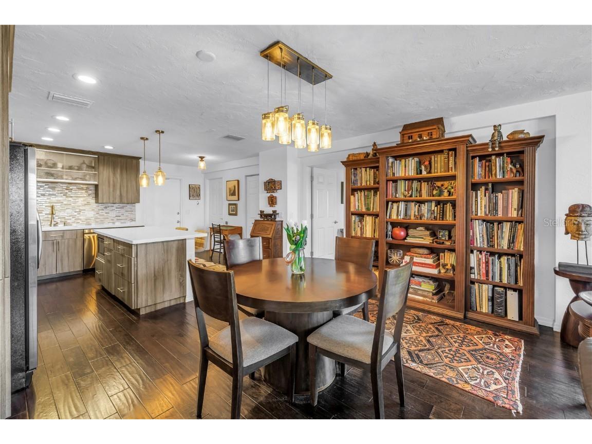 4651 1st Street NE #402 Saint Petersburg FL 33703 TB8450164 image11