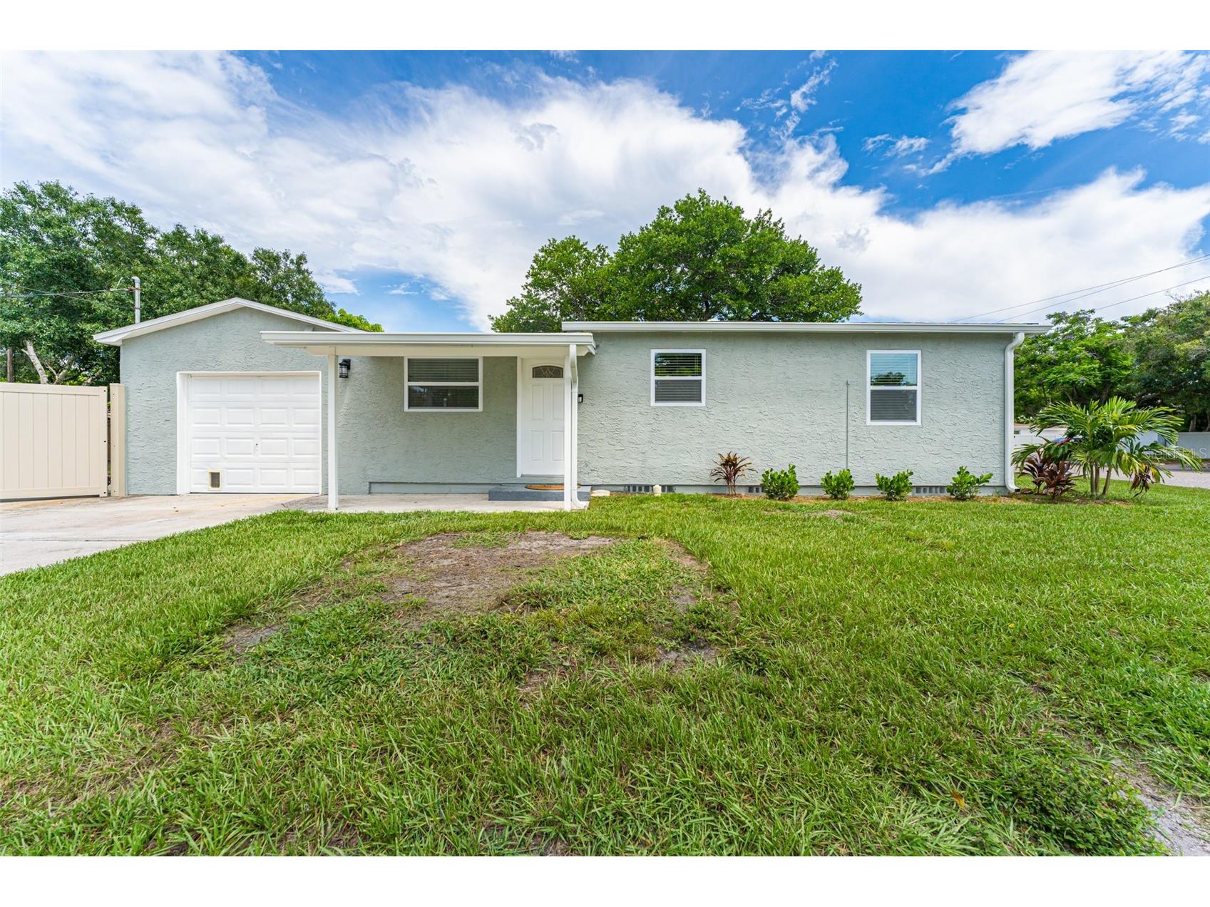 4651 22nd Avenue N Saint Petersburg FL 33713 TB8502633 image2