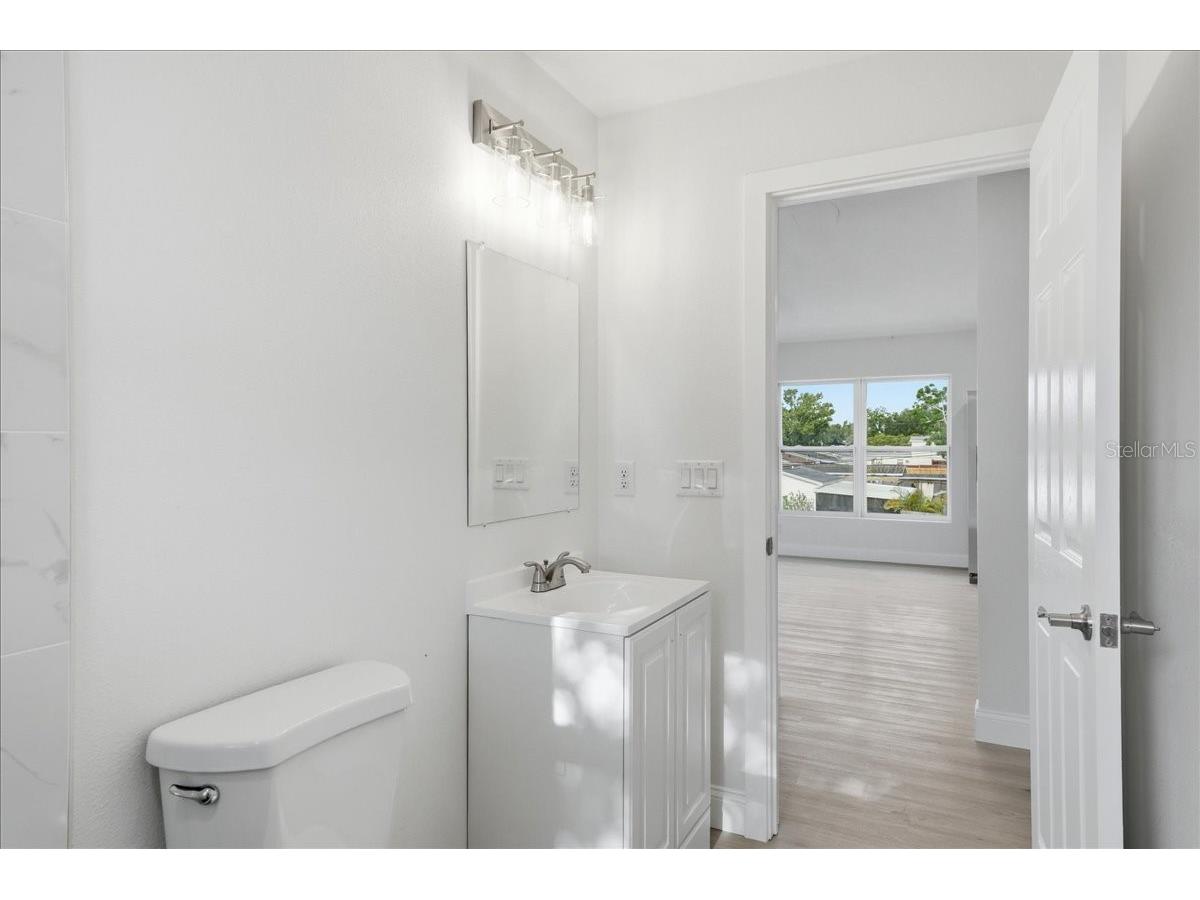 4651 22nd Avenue N Saint Petersburg FL 33713 TB8502633 image36