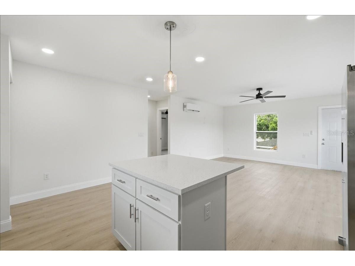 4651 22nd Avenue N Saint Petersburg FL 33713 TB8502633 image47