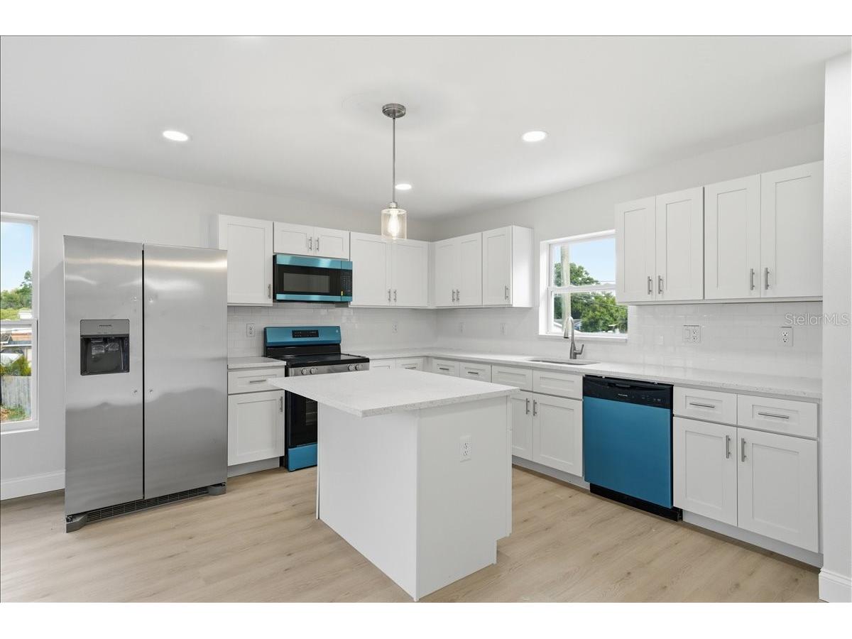 4651 22nd Avenue N Saint Petersburg FL 33713 TB8502633 image54