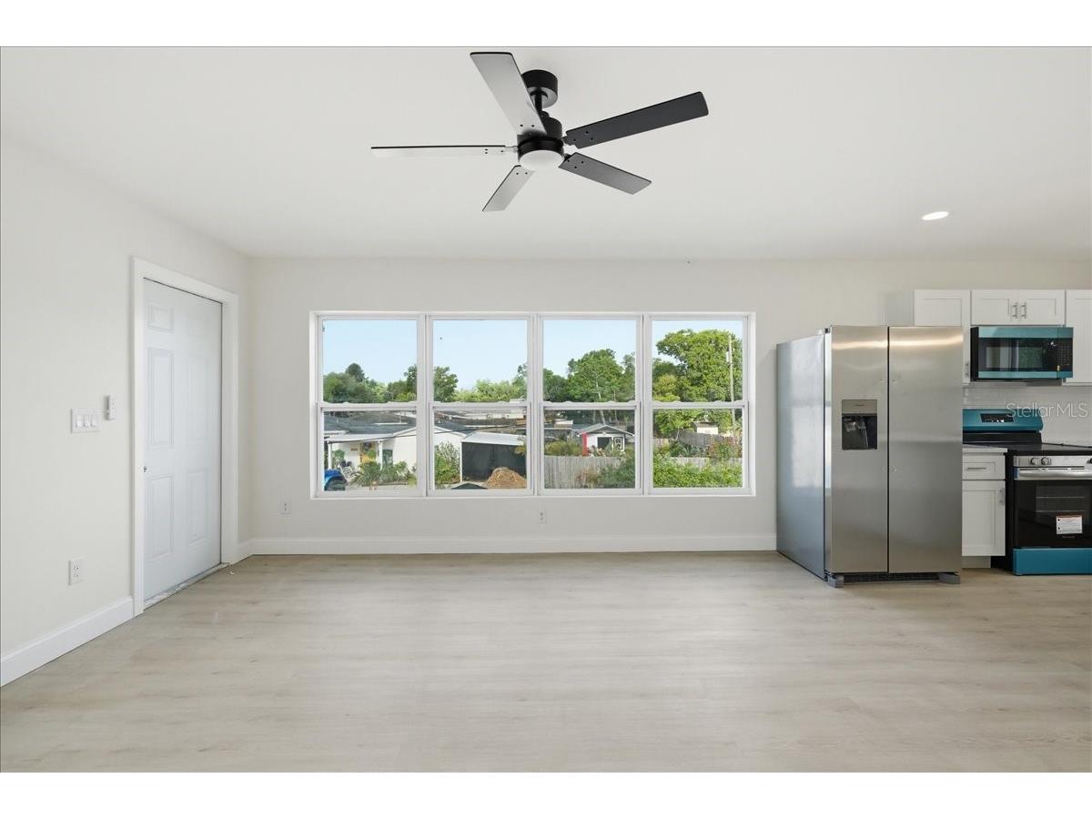 4651 22nd Avenue N Saint Petersburg FL 33713 TB8502633 image59