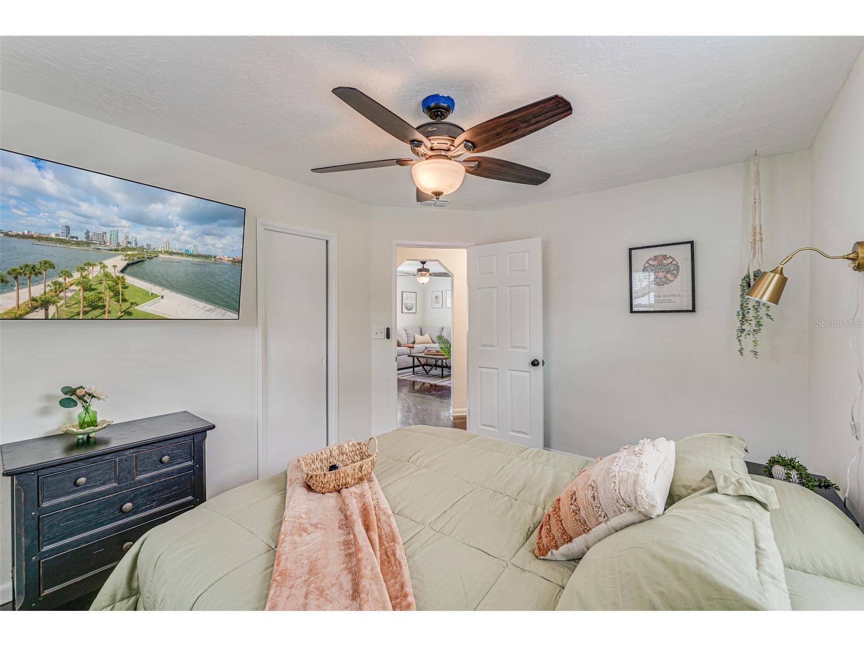 4651 22nd Avenue N Saint Petersburg FL 33713 TB8502633 image9