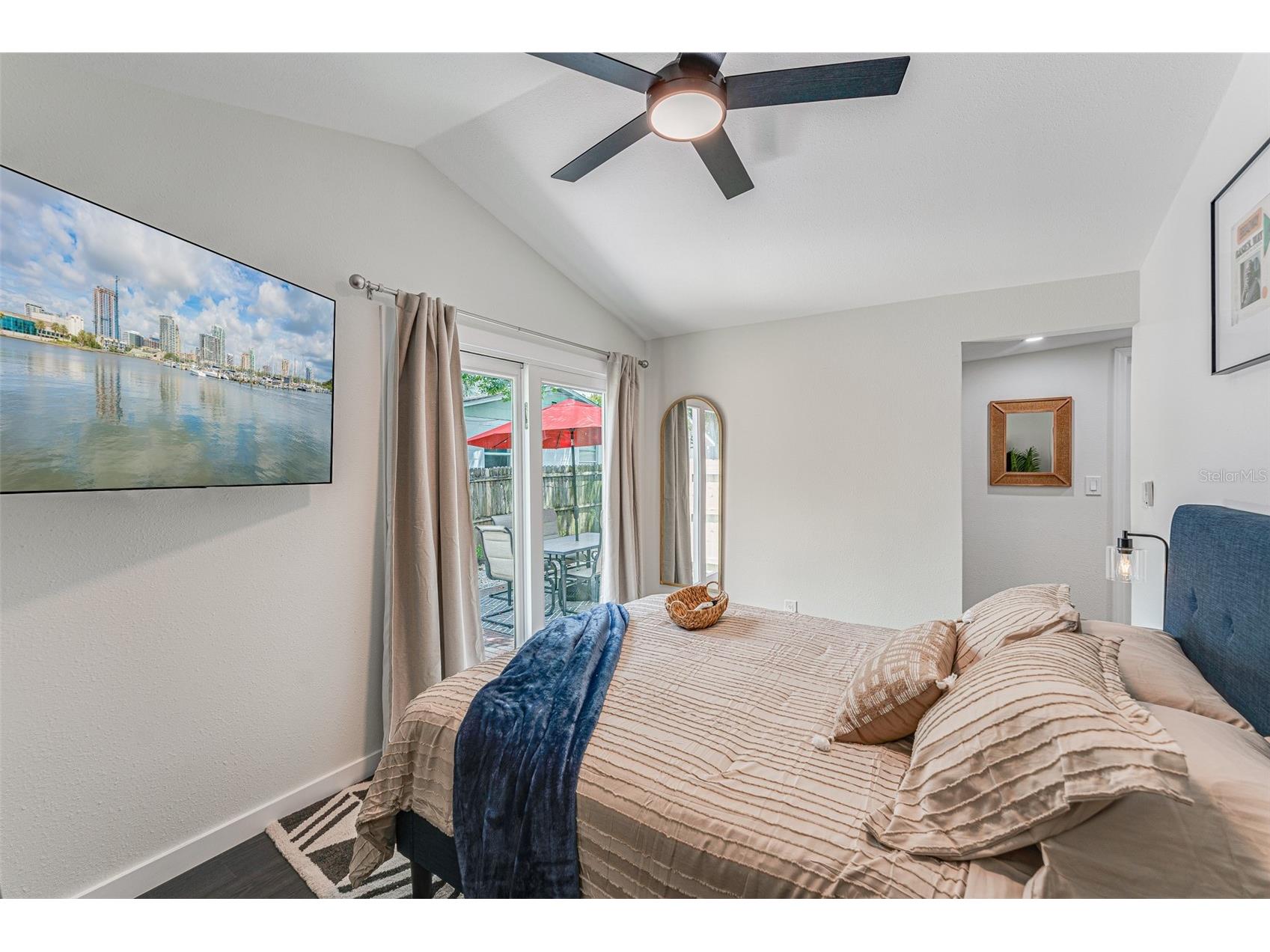 4651 22nd Avenue N Saint Petersburg FL 33713 TB8502652 image13