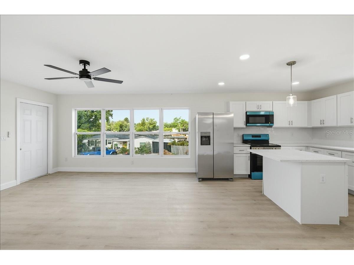 4651 22nd Avenue N Saint Petersburg FL 33713 TB8502652 image58