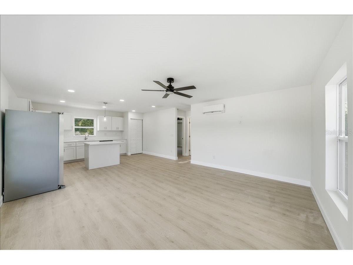 4651 22nd Avenue N Saint Petersburg FL 33713 TB8502652 image65