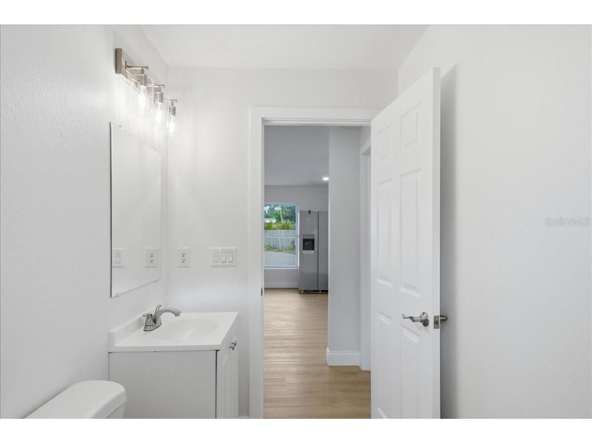 4651 22nd Avenue N Saint Petersburg FL 33713 TB8502652 image72