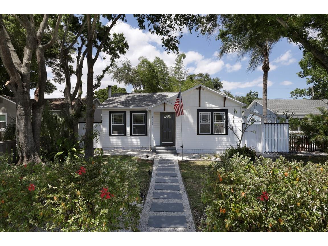 4651 6th Avenue S Saint Petersburg FL 33711 U8240198 image1