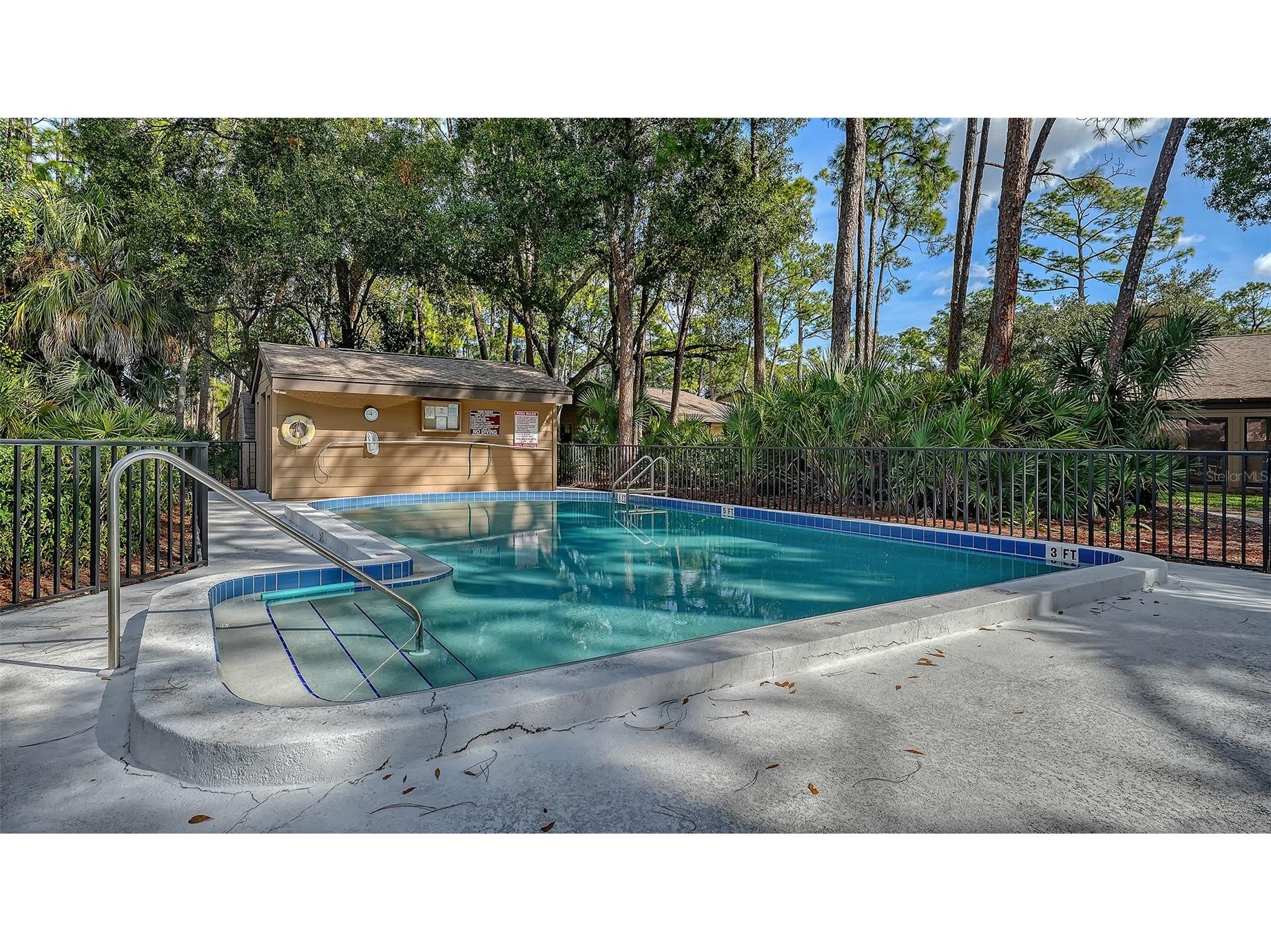 4651 Chandlers Forde #34 Sarasota FL 34235 A4677292 image26