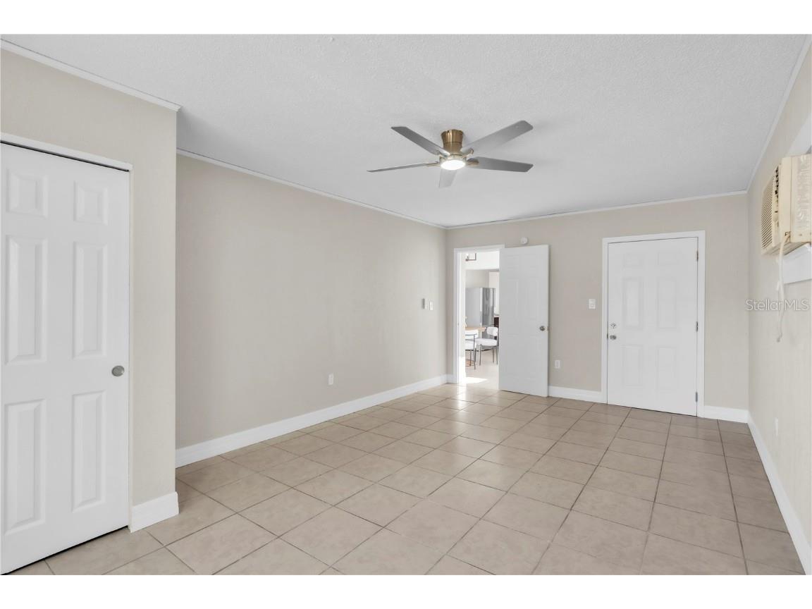4651 Fairfield Avenue S Saint Petersburg FL 33711 TB8438450 image13