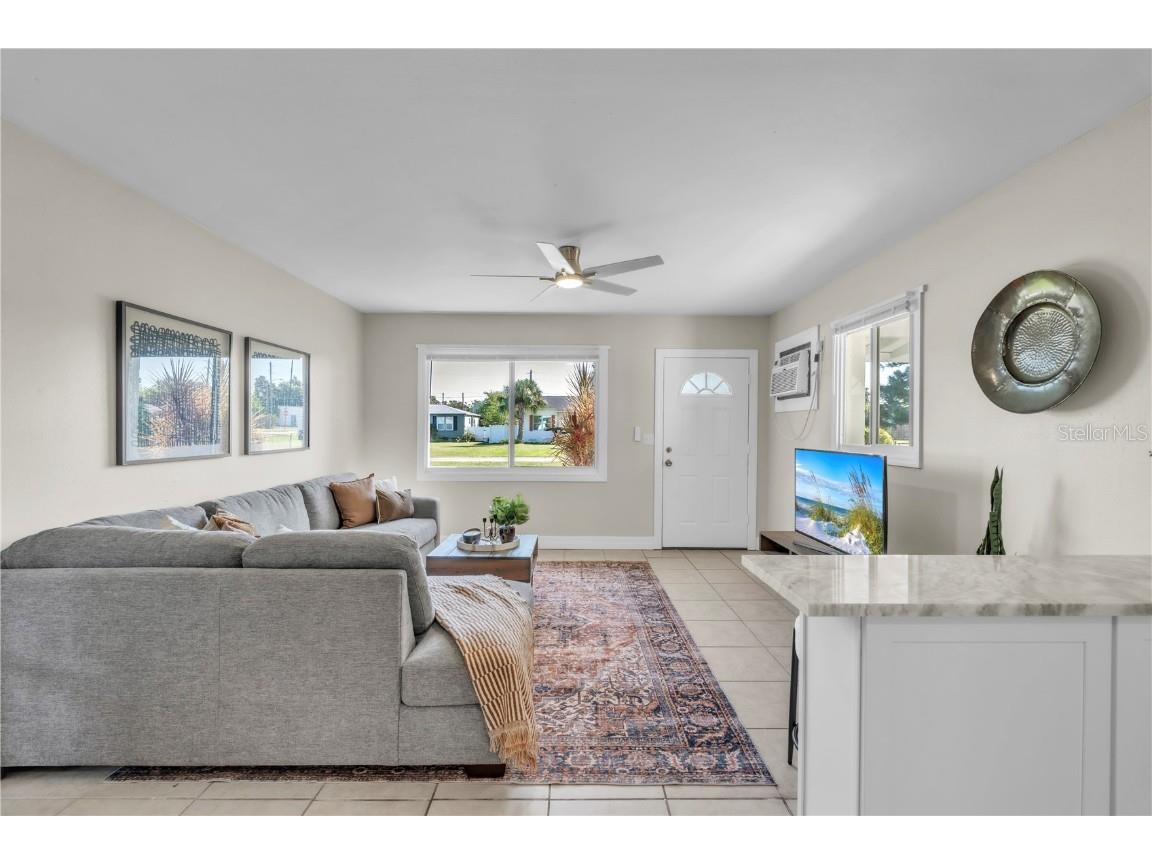 4651 Fairfield Avenue S Saint Petersburg FL 33711 TB8438450 image5