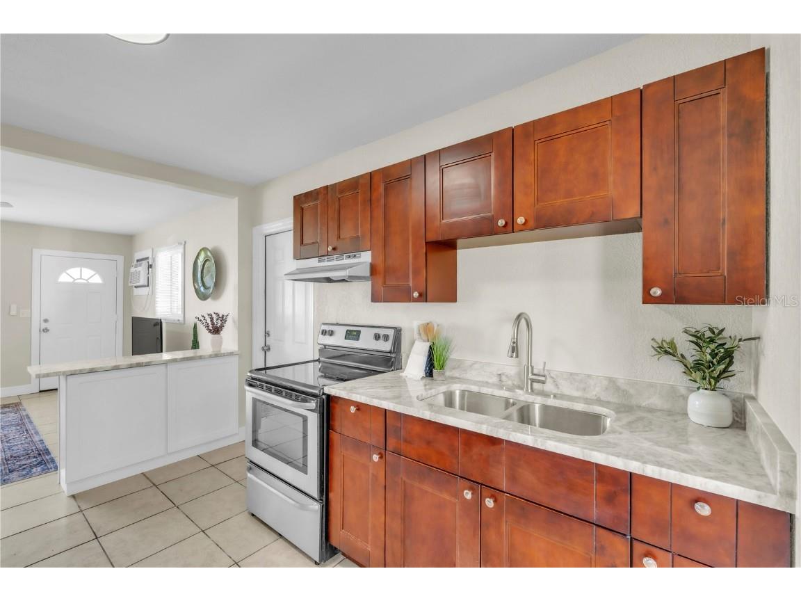 4651 Fairfield Avenue S Saint Petersburg FL 33711 TB8438450 image9