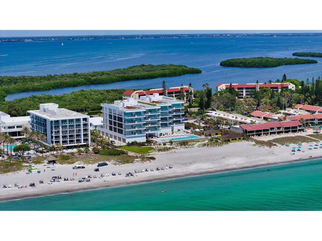 4651 Gulf Of Mexico Drive #303 Longboat Key FL 34228 - GULF OF MEXICO SARASOTA BAY A4570877 image1