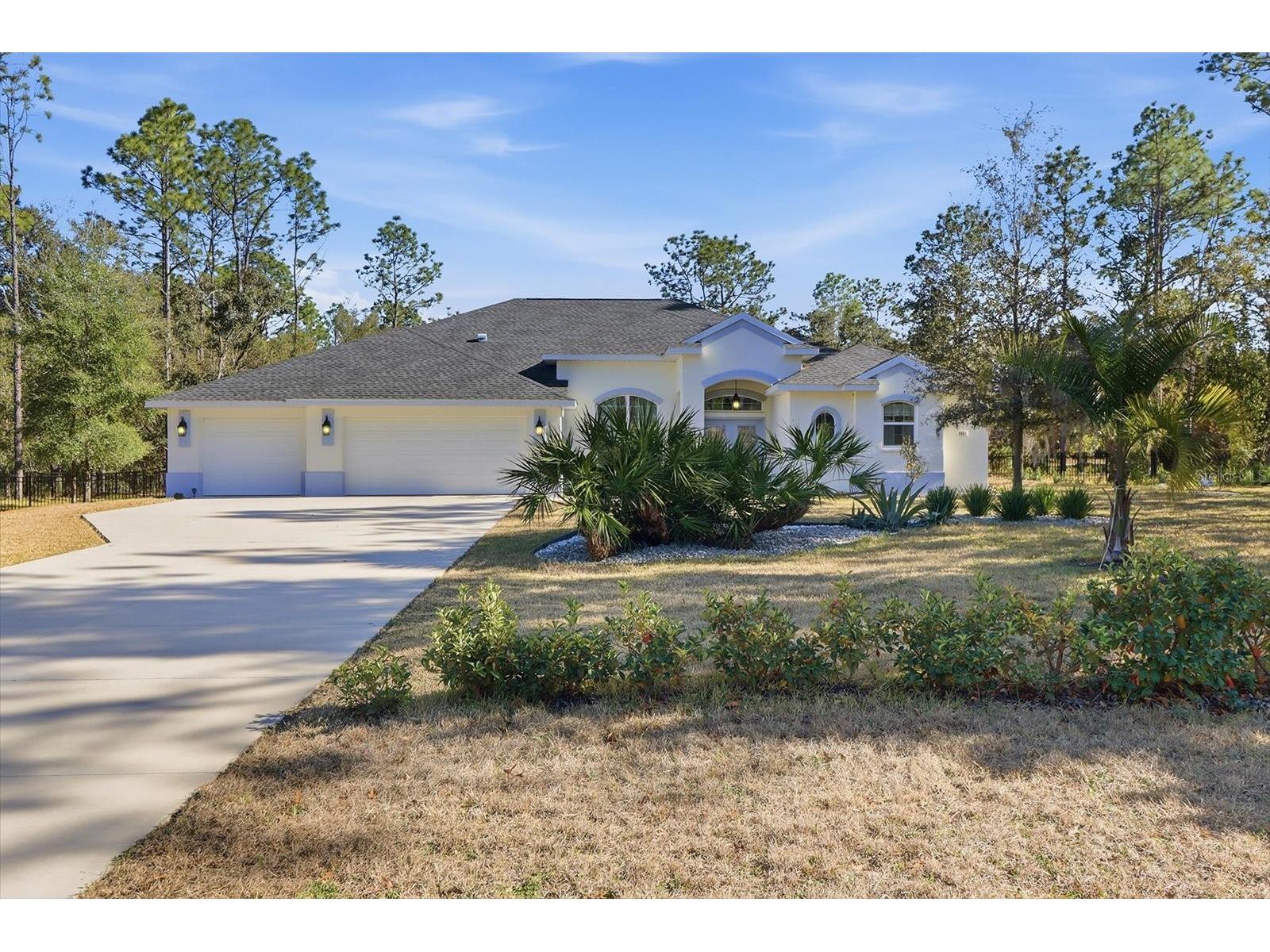 4651 N Mapleview Way Beverly Hills FL 34465 W7882560 image1