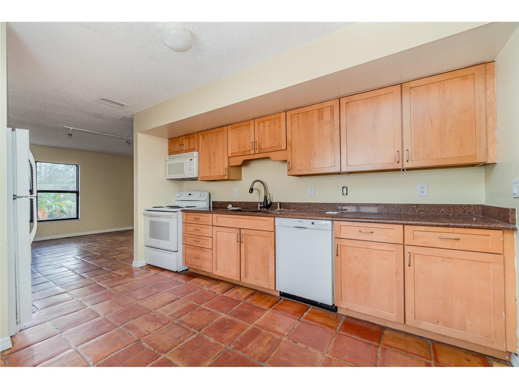 4651 Summerwind Drive #26 Sarasota FL 34234 TB8461473 image3