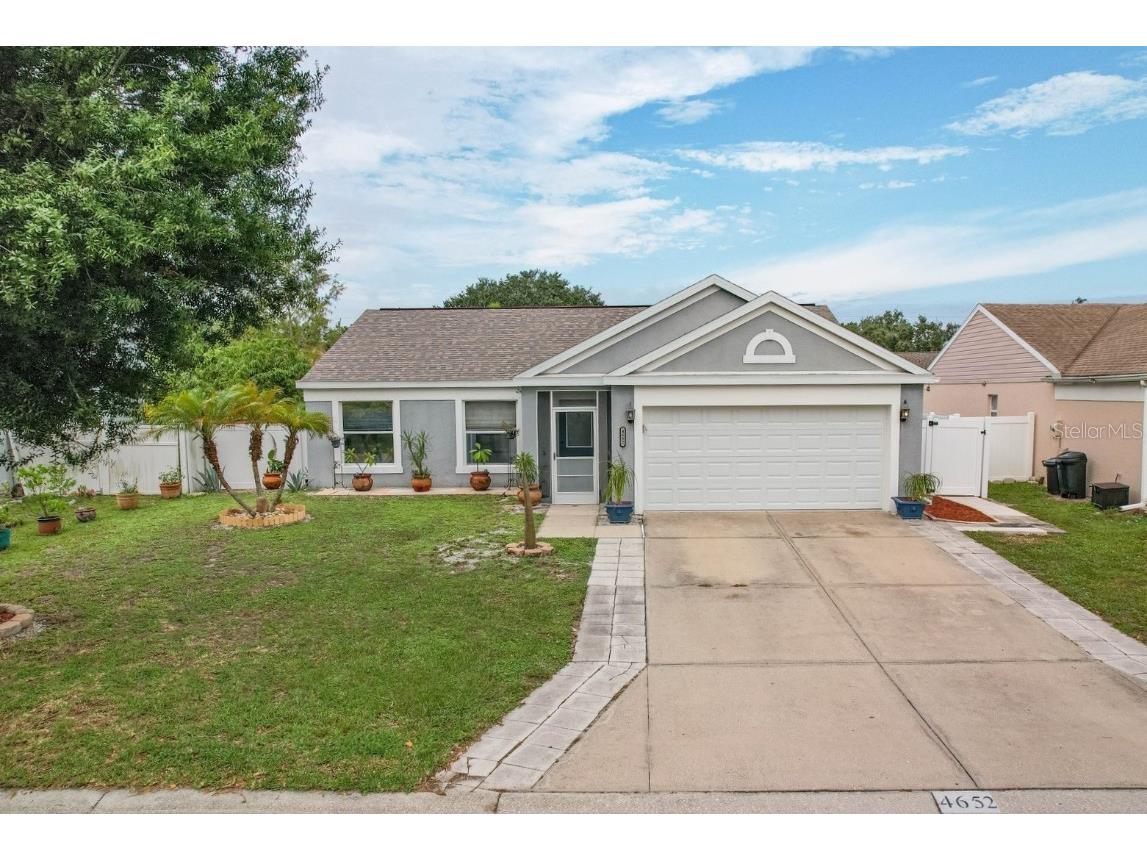 4652 56th Drive E Bradenton FL 34203 A4582804 image1