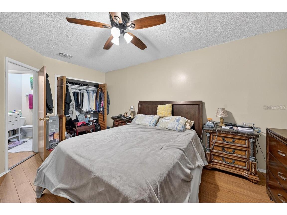 4652 Oak Arbor Circle Orlando FL 32808 O6363626 image19