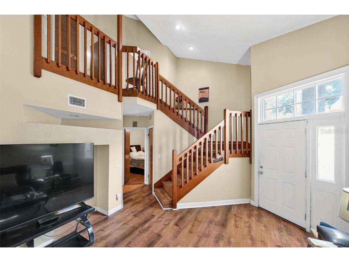 4652 Oak Arbor Circle Orlando FL 32808 O6363626 image24