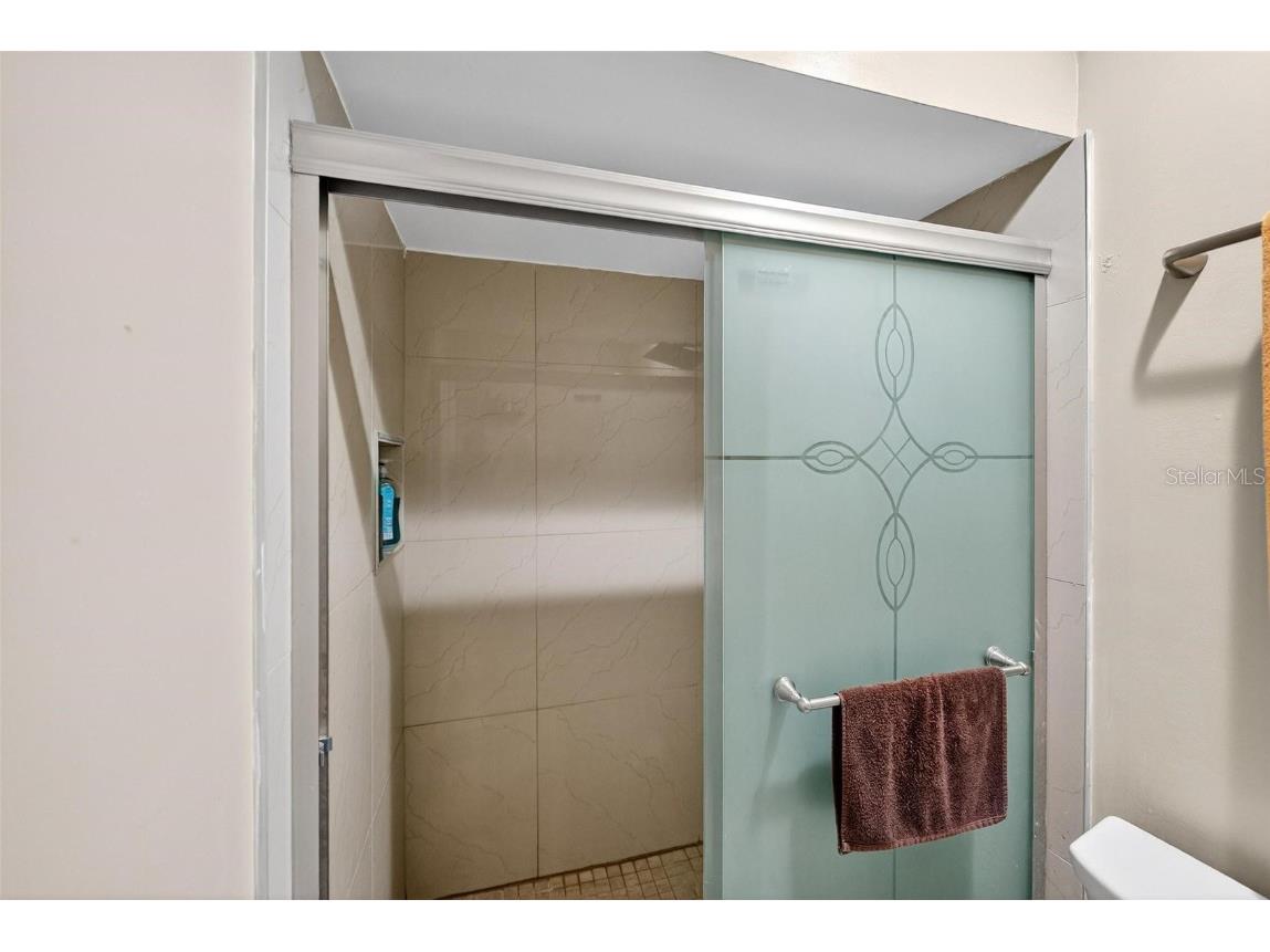 4652 Oak Arbor Circle Orlando FL 32808 O6363626 image30