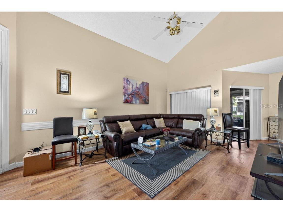 4652 Oak Arbor Circle Orlando FL 32808 O6363626 image4