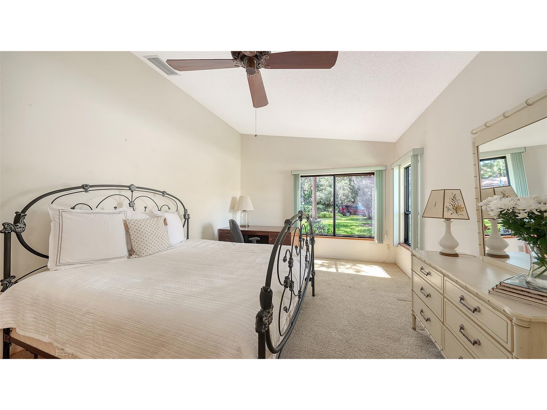 4652 Oak Hollow Drive #19 Sarasota FL 34241 A4696117 image21