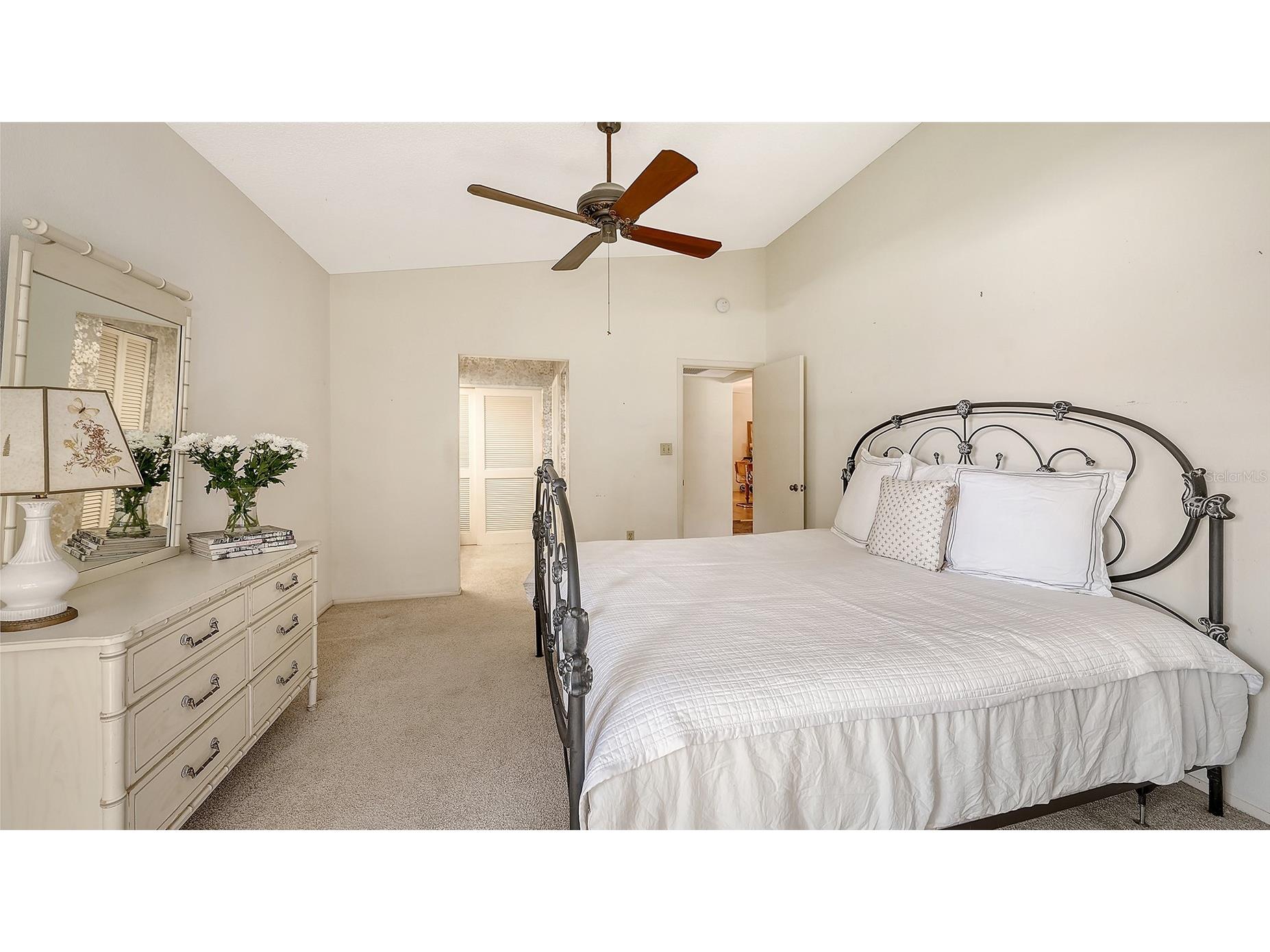 4652 Oak Hollow Drive #19 Sarasota FL 34241 A4696117 image22