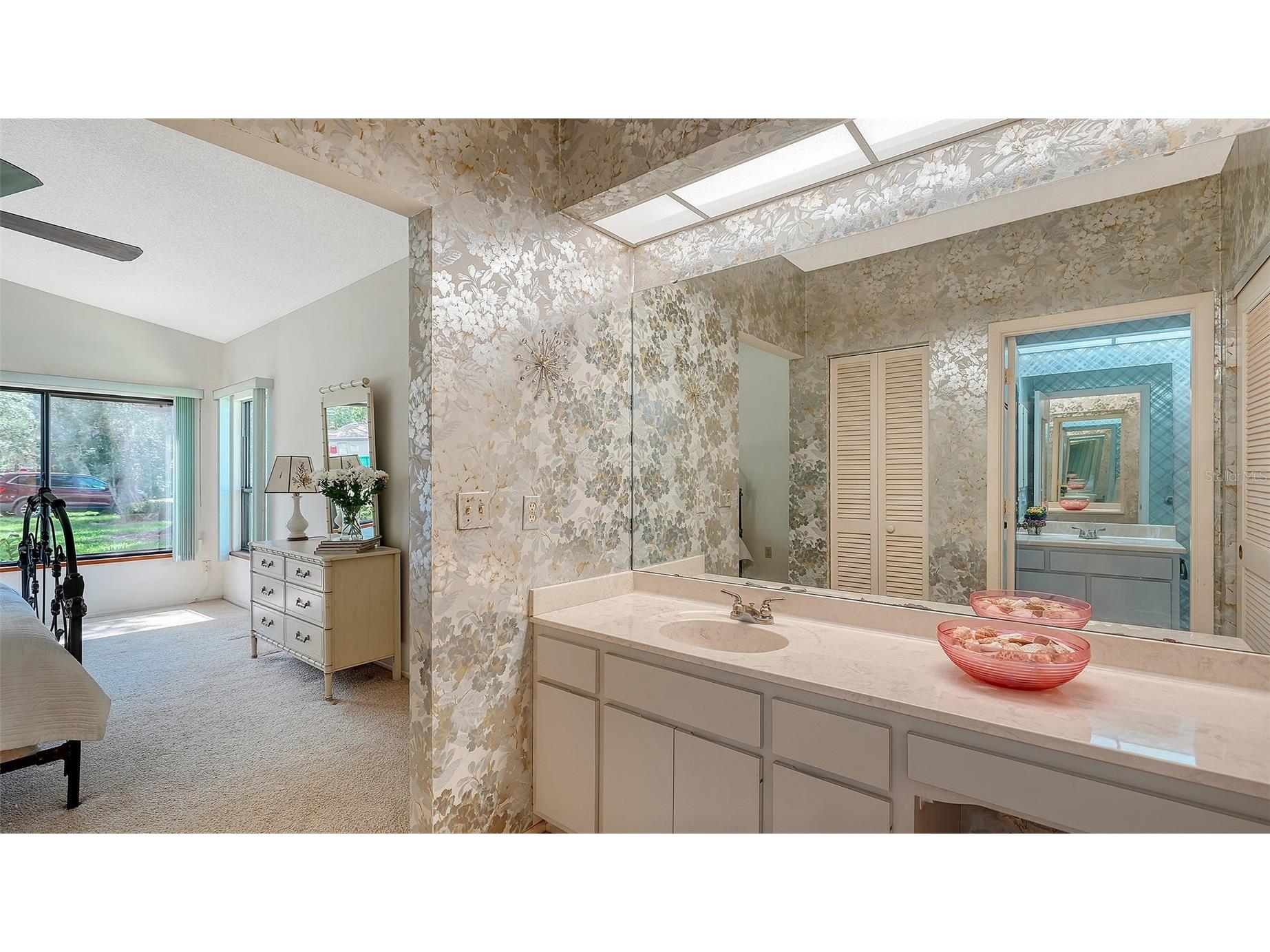 4652 Oak Hollow Drive #19 Sarasota FL 34241 A4696117 image24