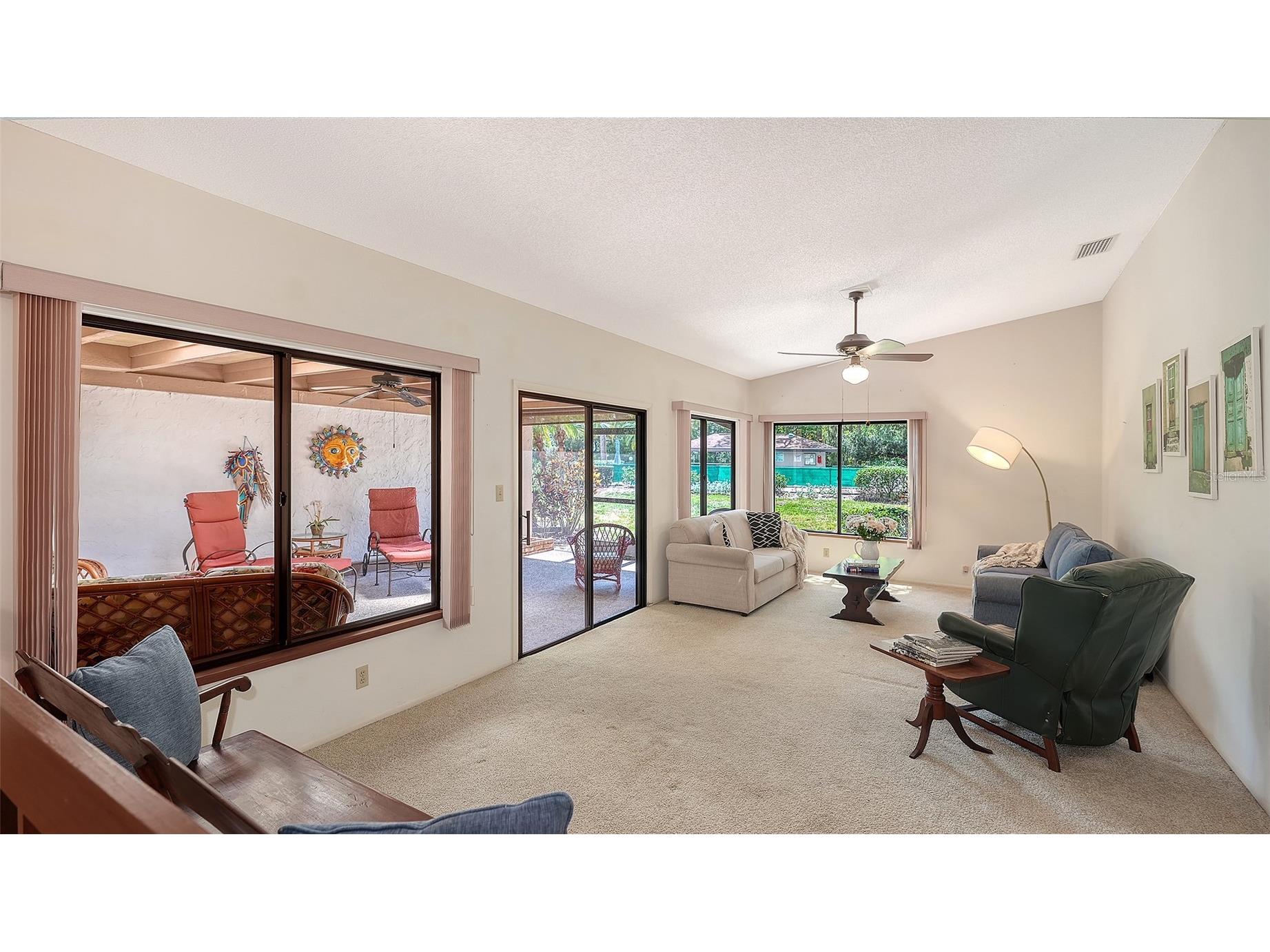 4652 Oak Hollow Drive #19 Sarasota FL 34241 A4696117 image7