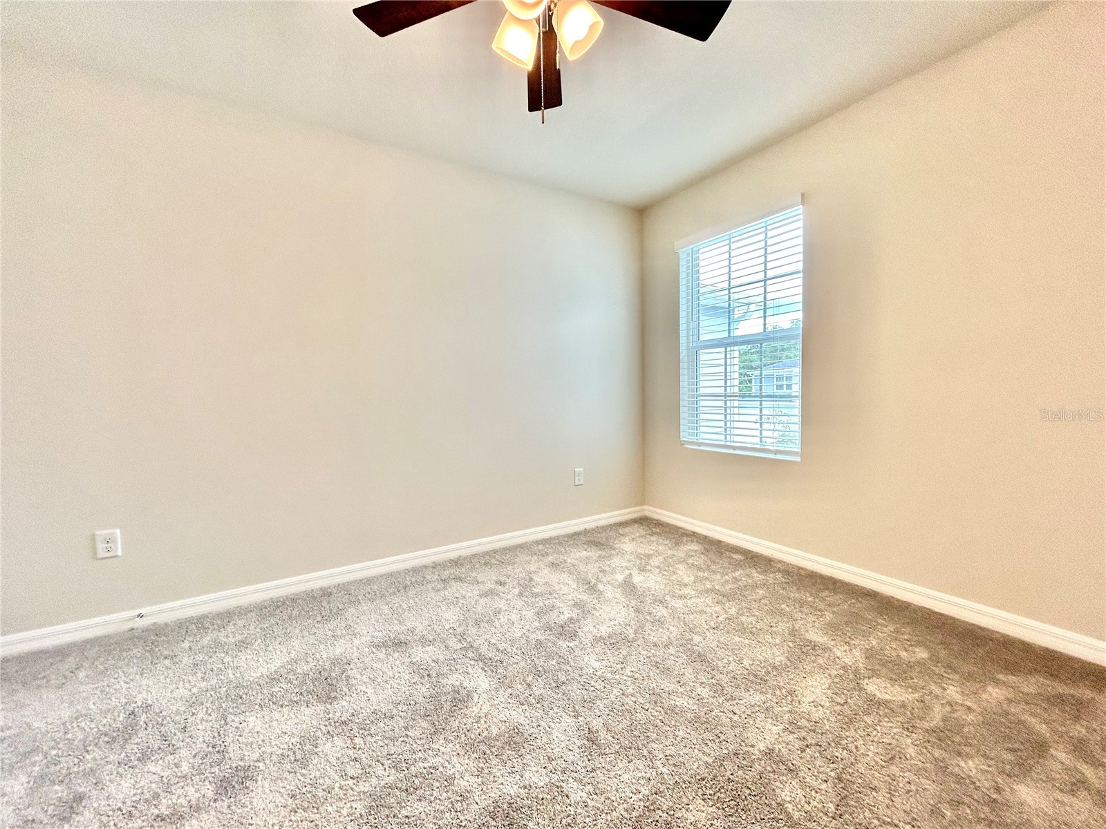 4652 Sparkling Shell Avenue Kissimmee FL 34746 O6402150 image16