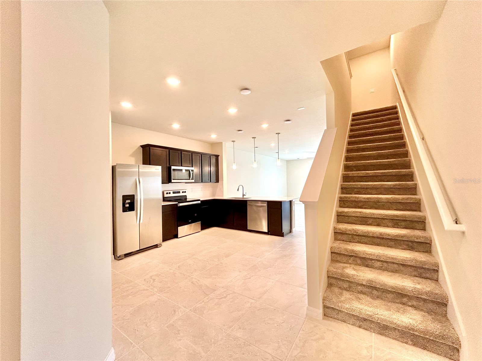4652 Sparkling Shell Avenue Kissimmee FL 34746 O6402150 image2