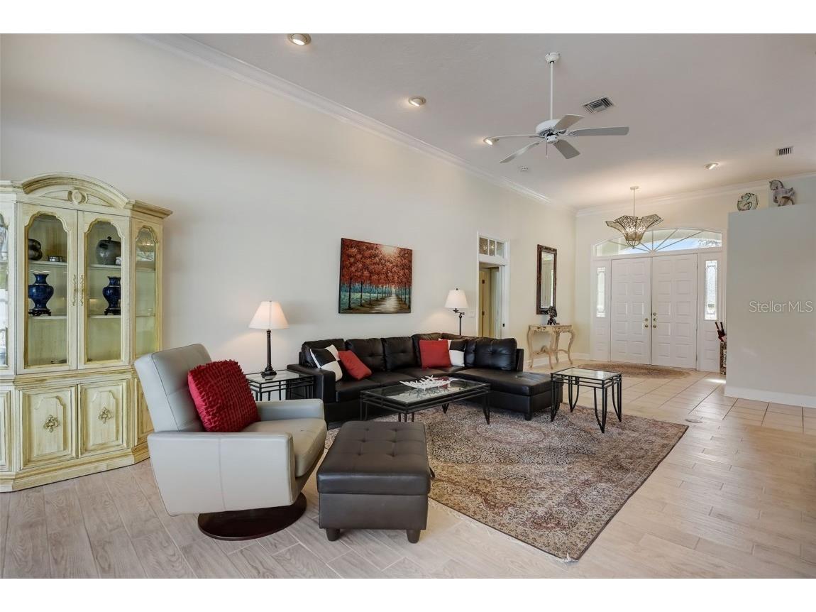 4653 Hadfield Drive Sarasota FL 34235 A4619916 image12