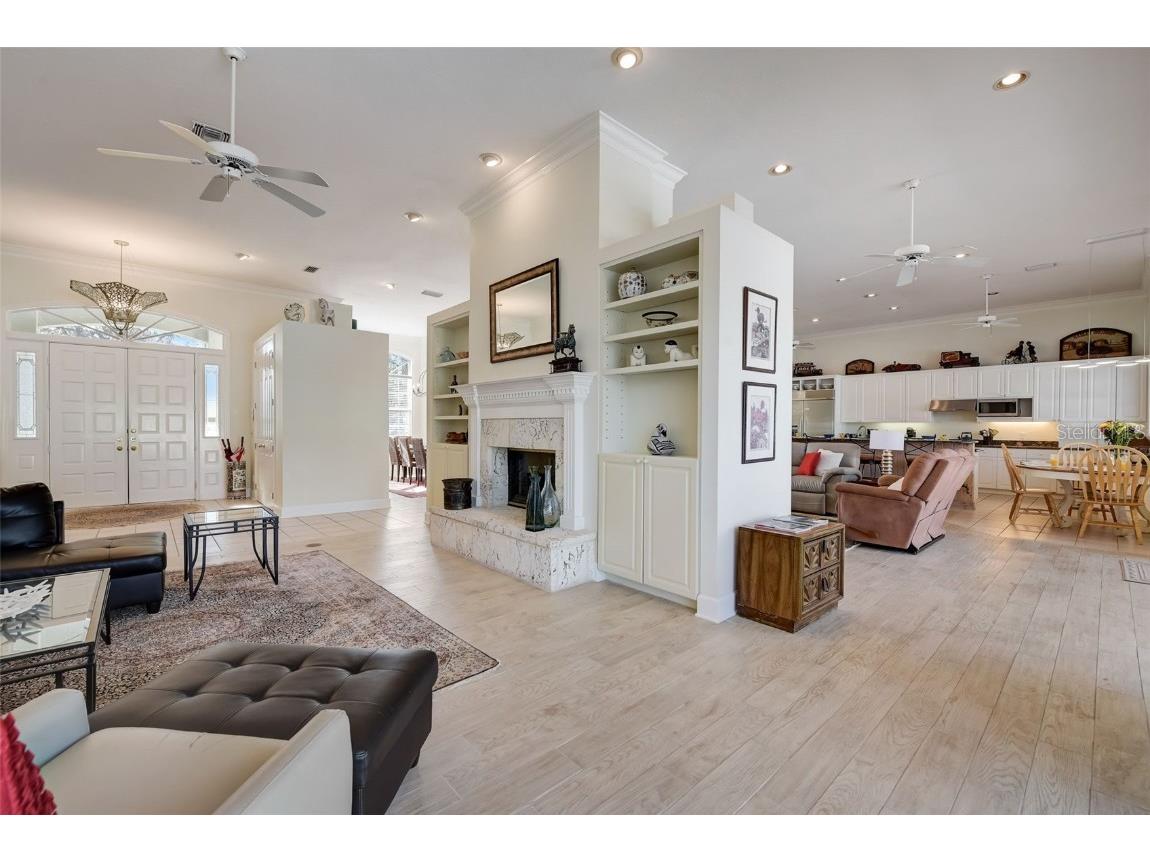 4653 Hadfield Drive Sarasota FL 34235 A4619916 image16