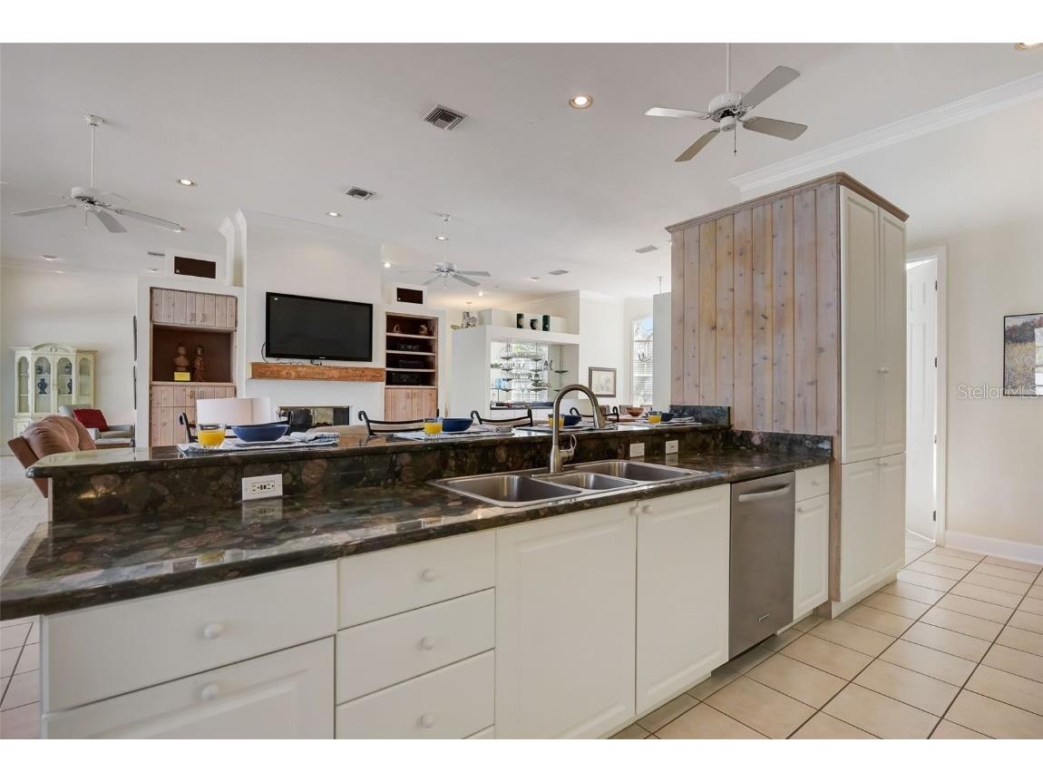 4653 Hadfield Drive Sarasota FL 34235 A4619916 image26