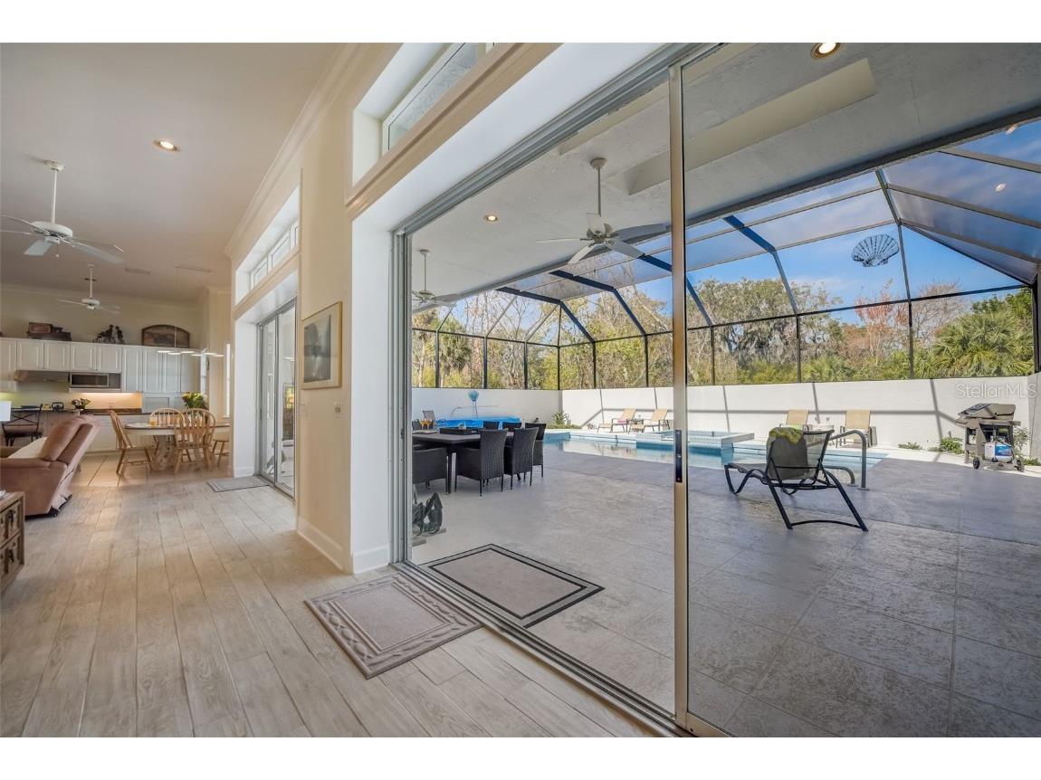 4653 Hadfield Drive Sarasota FL 34235 A4619916 image32