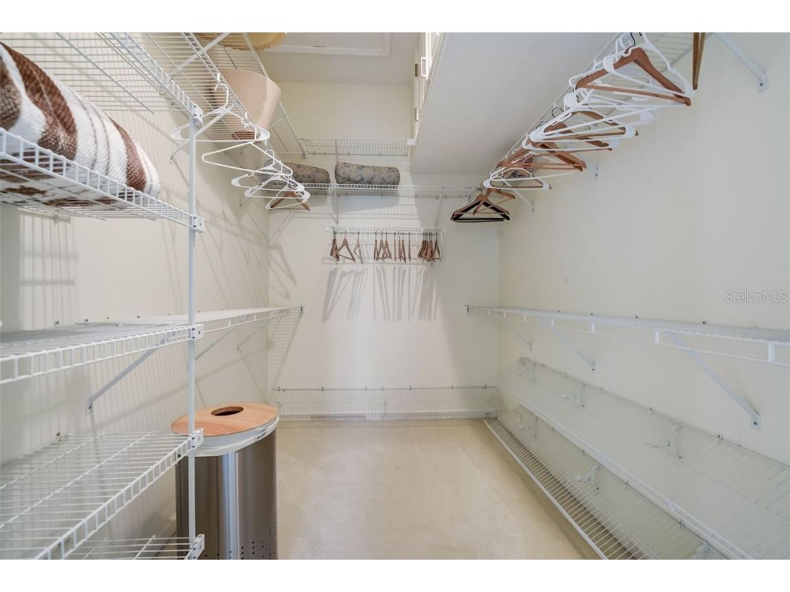 4653 Hadfield Drive Sarasota FL 34235 A4619916 image42