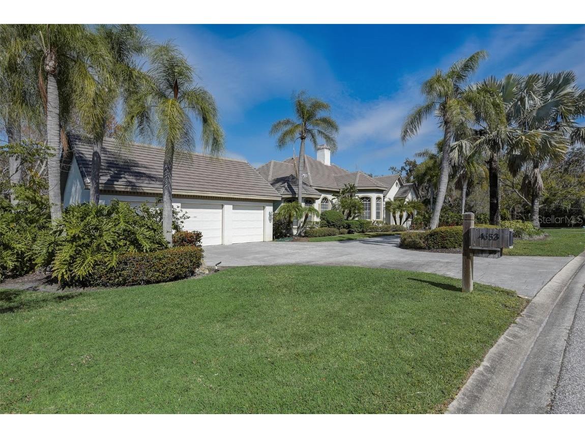 4653 Hadfield Drive Sarasota FL 34235 A4619916 image5