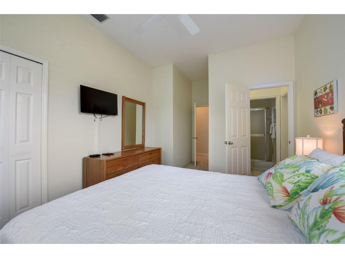 4653 Hadfield Drive Sarasota FL 34235 A4619916 image55