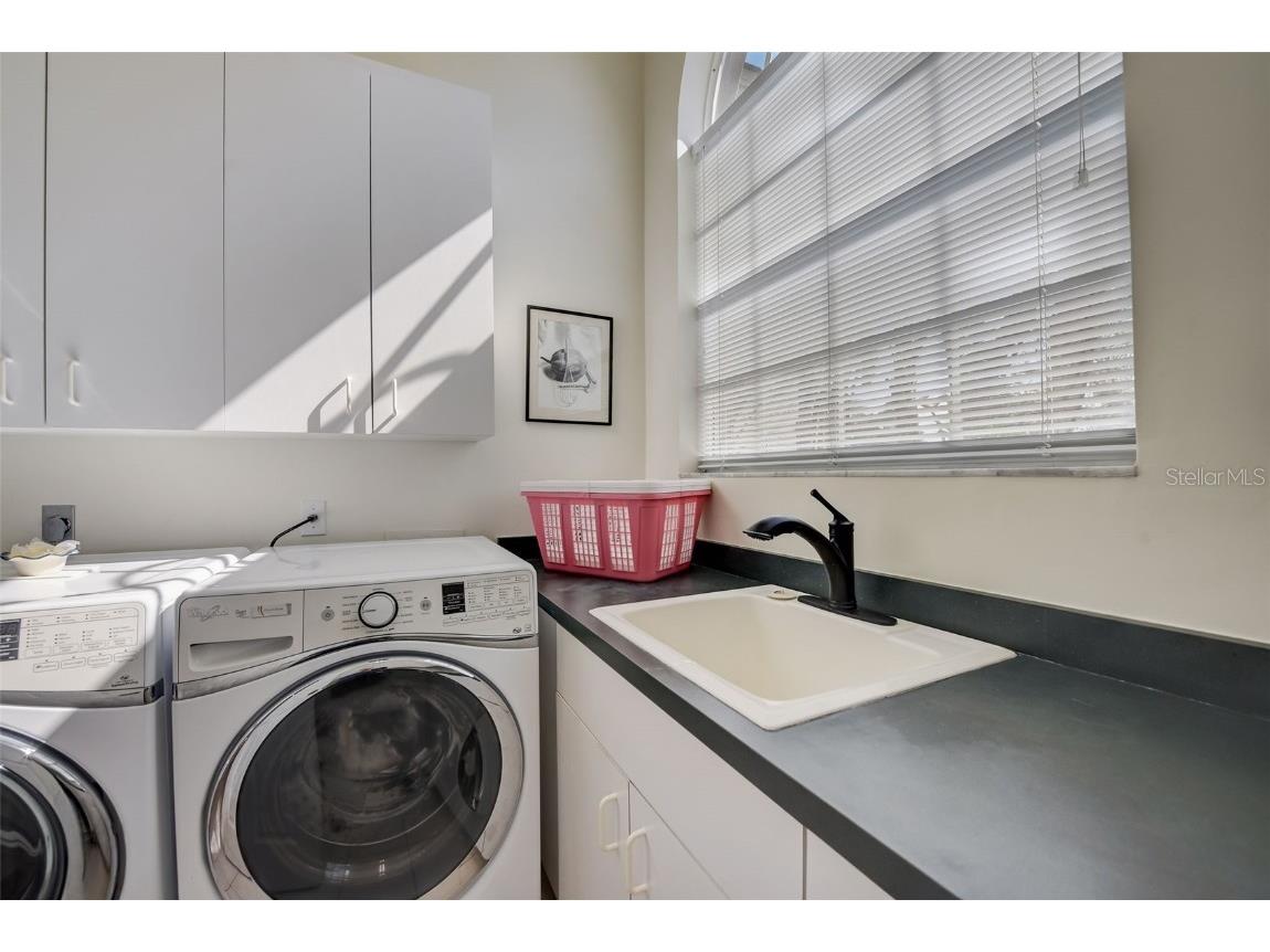 4653 Hadfield Drive Sarasota FL 34235 A4619916 image60