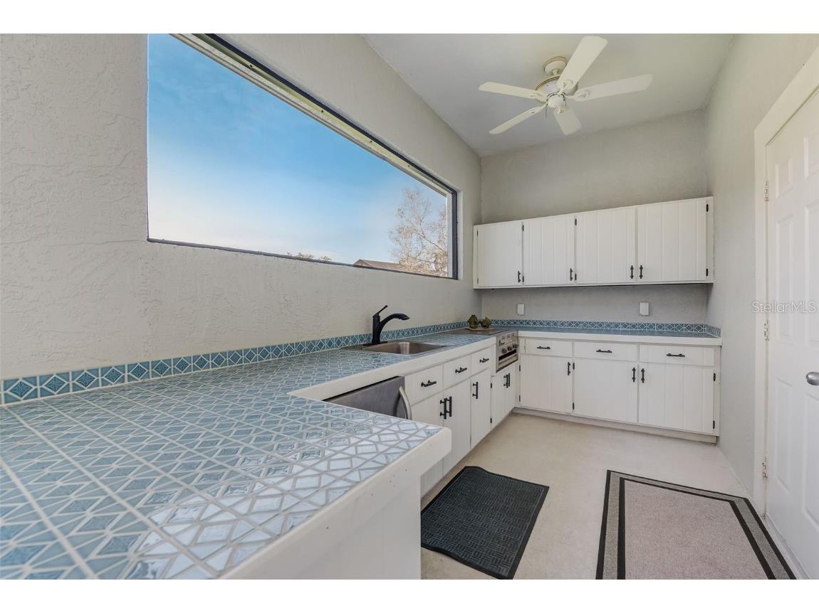 4653 Hadfield Drive Sarasota FL 34235 A4619916 image64