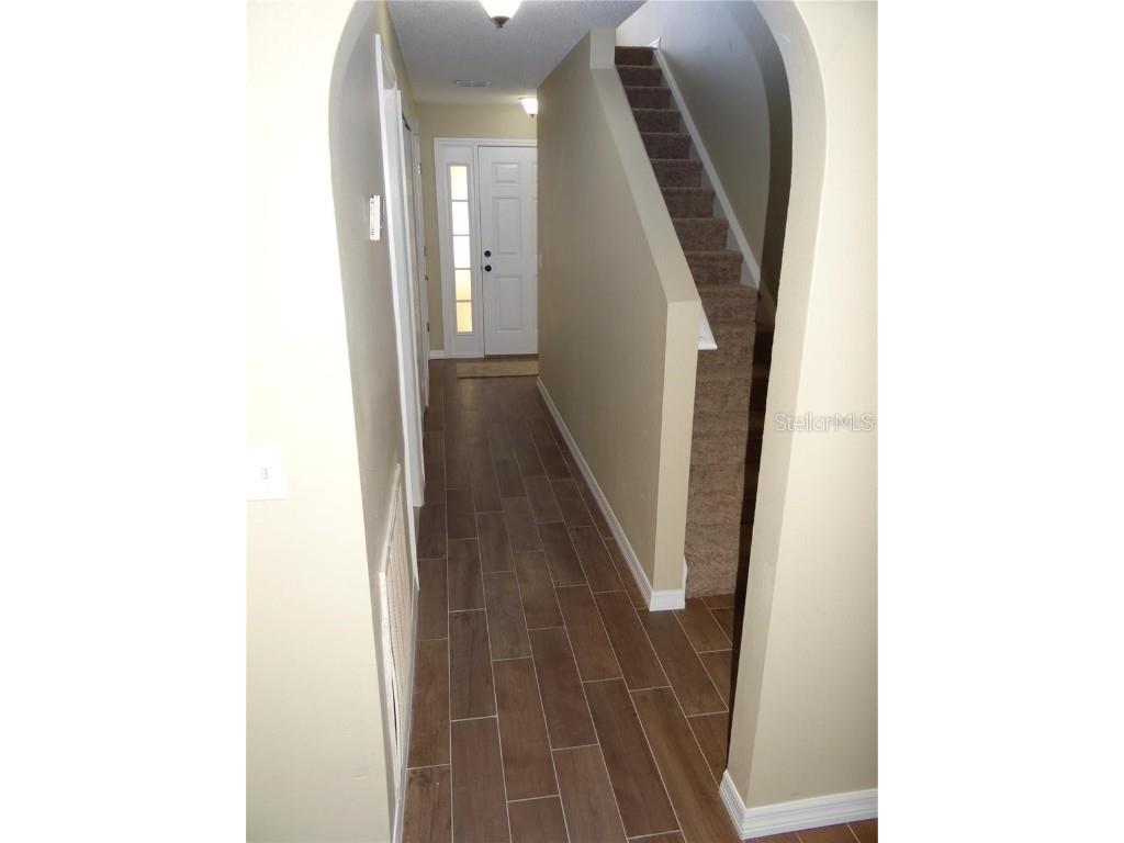 4654 Ashburn Square Drive Tampa FL 33610 TB8423667 image5