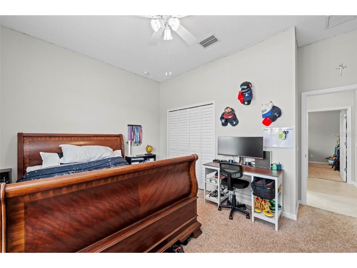 4654 Claremont Park Drive Bradenton FL 34211 A4657689 image43