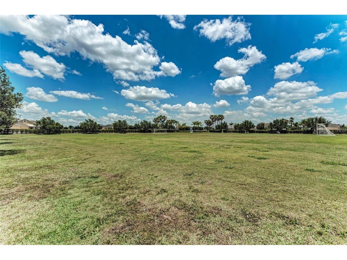 4654 Claremont Park Drive Bradenton FL 34211 A4657689 image65