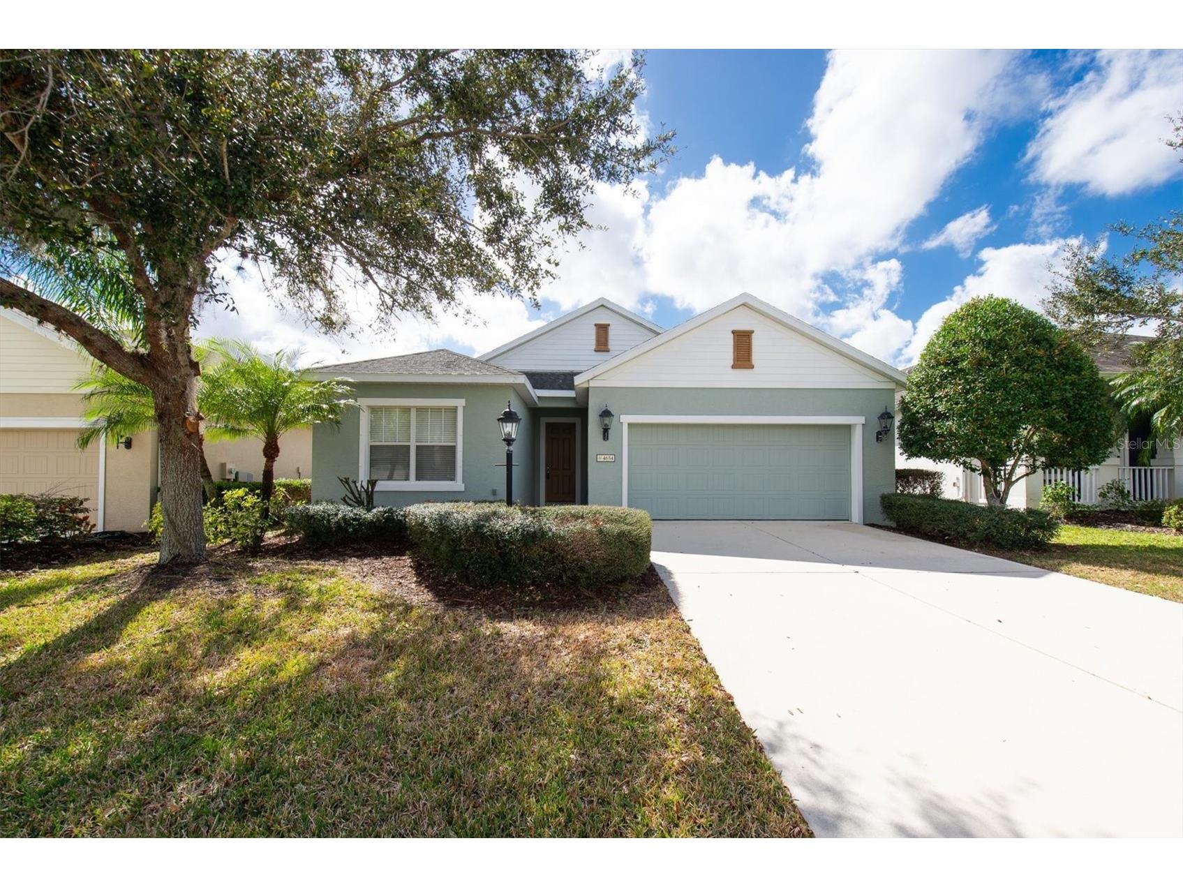 4654 Woodbrook Drive Sarasota FL 34243 A4682738 image1