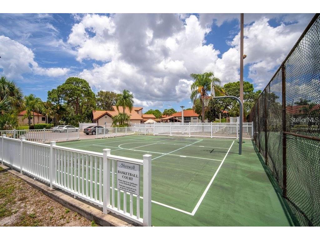 4655 46th Street Court W #201 Bradenton FL 34210 A4641795 image26